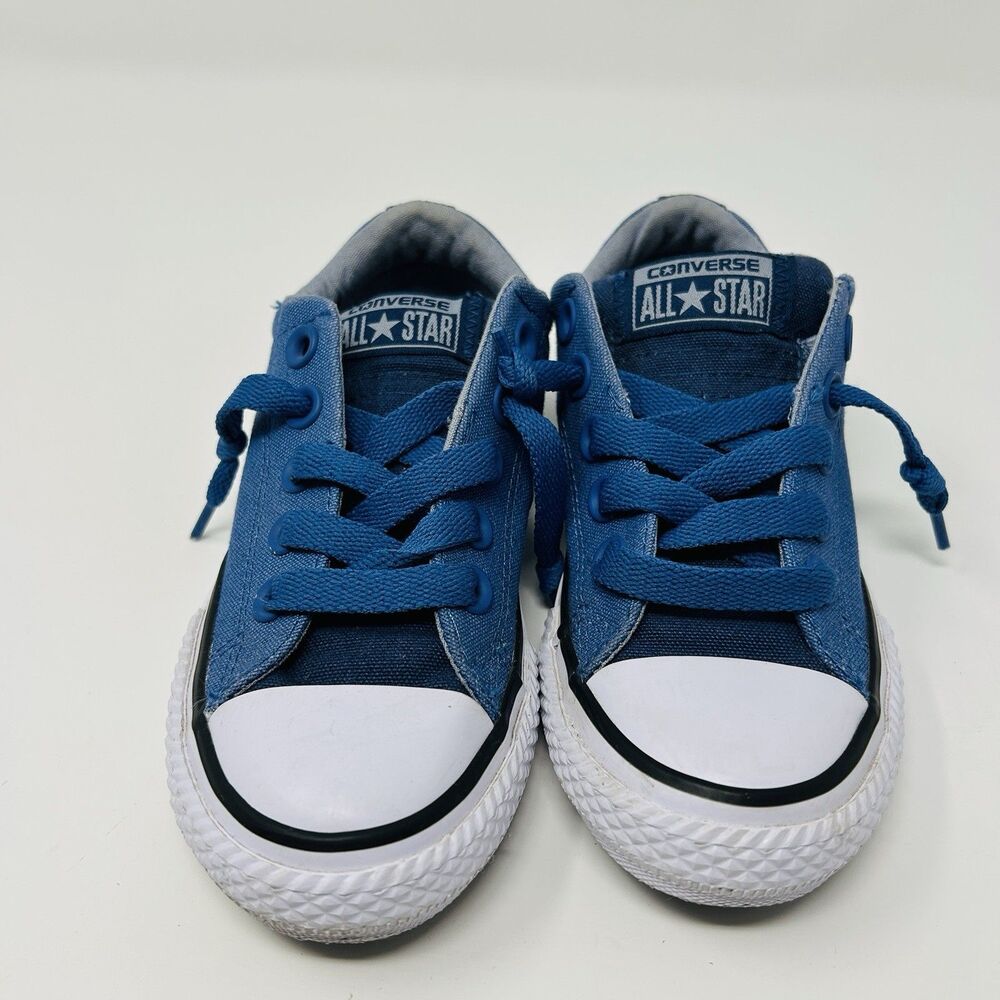Converse Chuck Taylor All Star Low Top – Kids / Junior Size 11 – Denim Blue